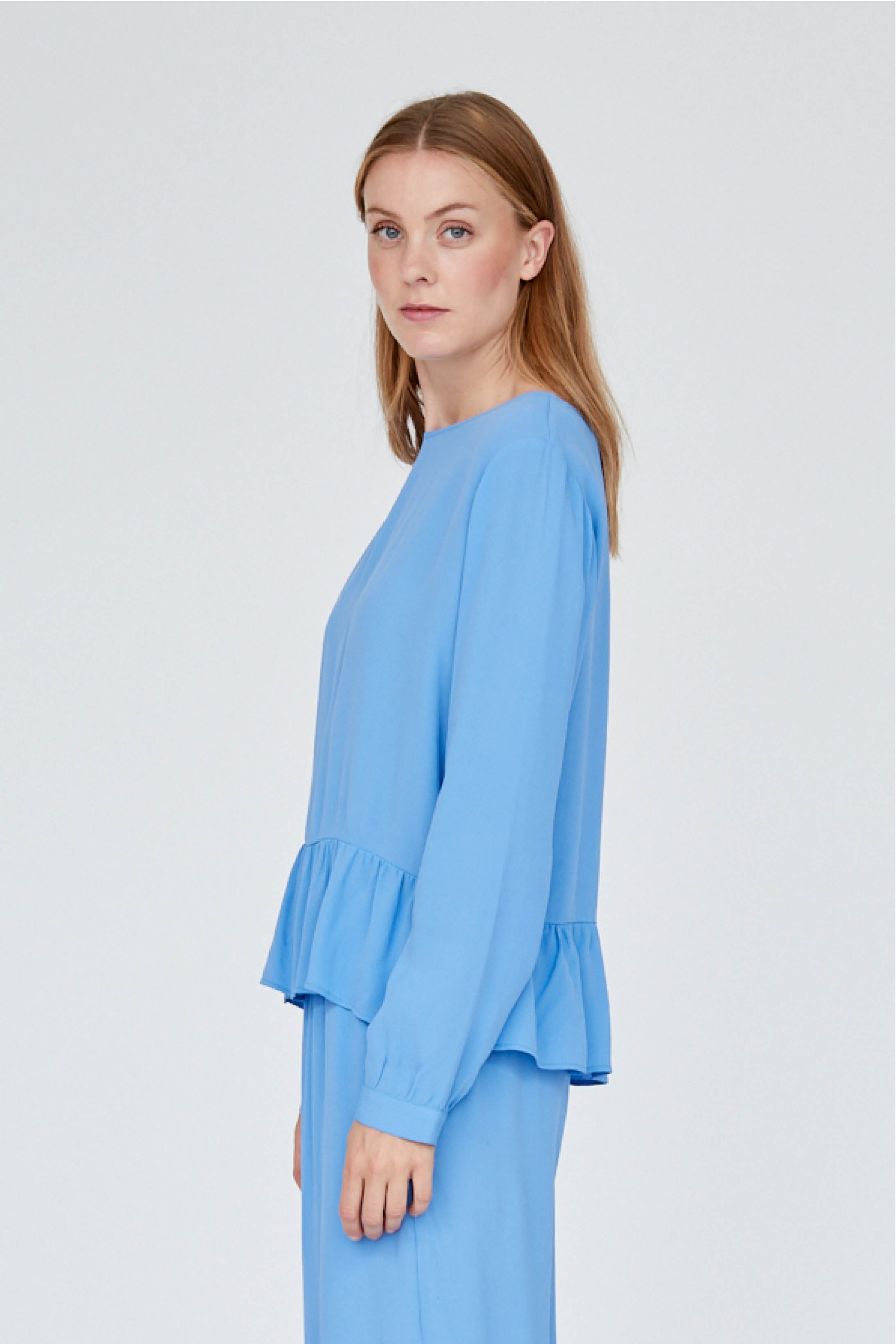 Basic Apparel Nilla Peblum Top Bluser 341 Azure Blue